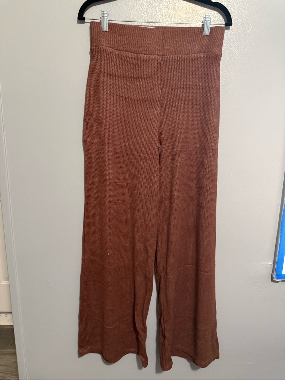 Zenana Outfitters Wide Leg Pants Set in Rich Brown - Picture 6 of 7